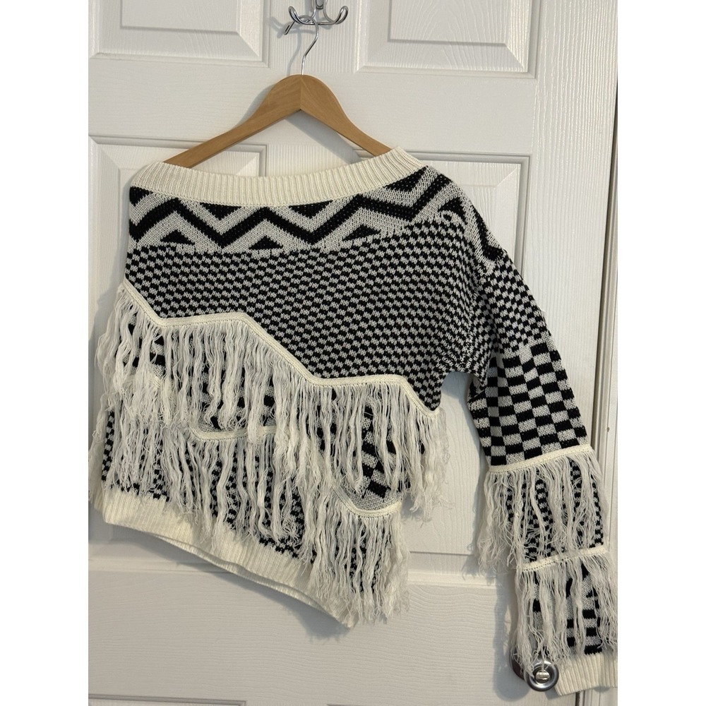 touch me Black White Geometric Knit Fringe  Sweater 1 sleeve Size M Grunge